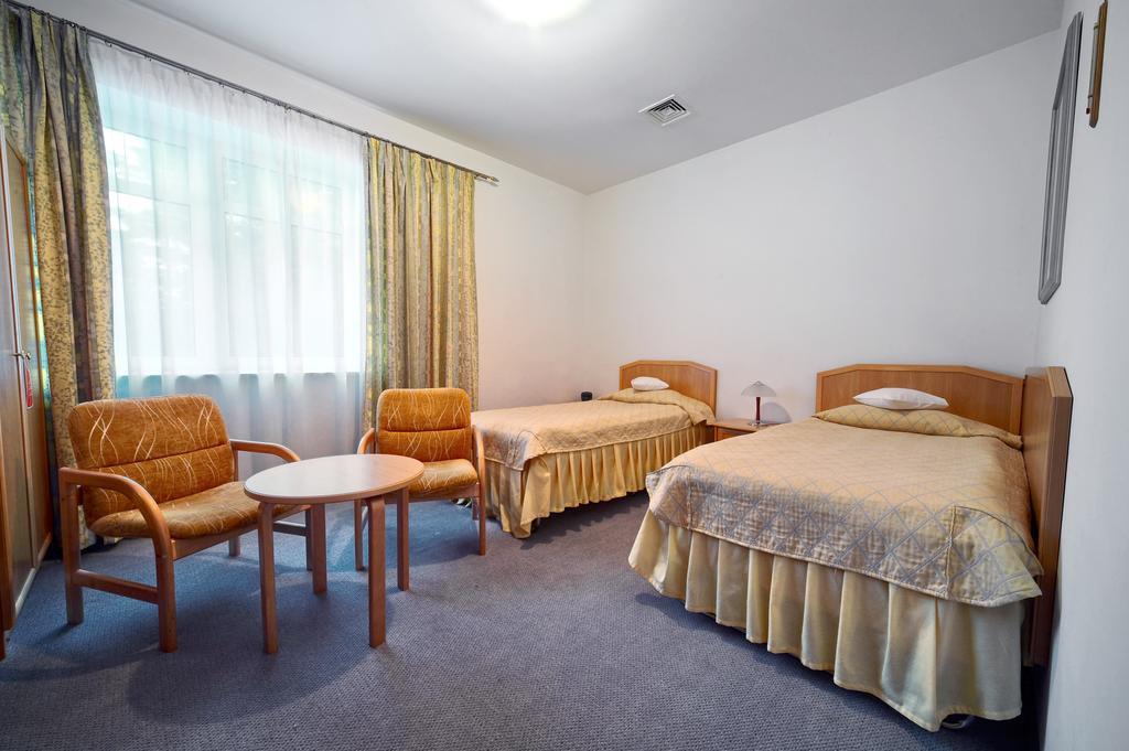 Hotel Perla Bieszczadow Geovita Czarna  Zimmer foto